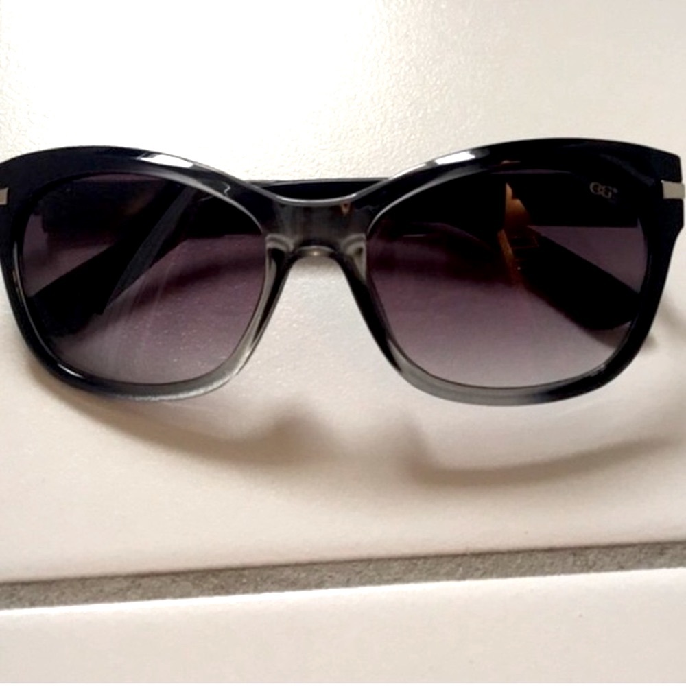 CG Black Womens Cat-Eye Tinted Sunglasses